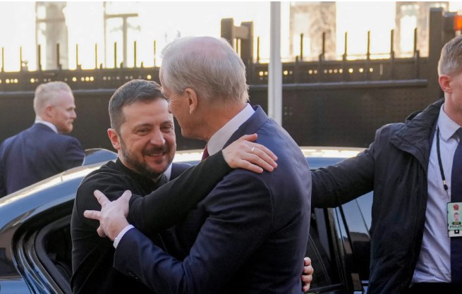 U.S. and Ukrainian Officials Set to Hold Ceasefire Talks in Saudi Arabia Amid Ongoing Strikes